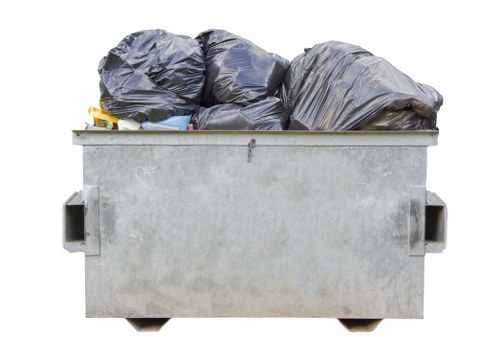 Commercial waste collection truck in Thornton Heath